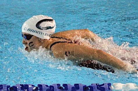 Lauren Brantley (20) commits to Rice University for swimming